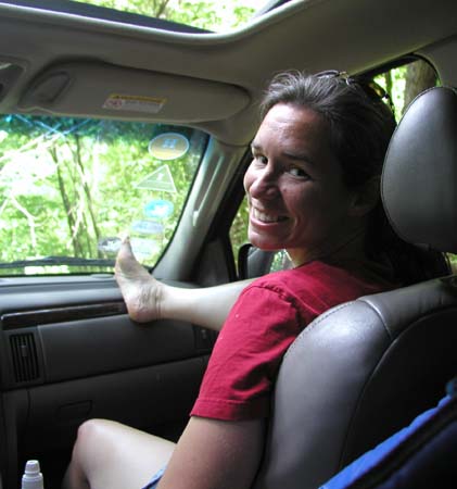 CampJeep2004BJ_SydneyPicOfMommyOnTrailH