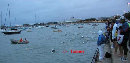 ChicagoTriathlon2004A_TammySwimming1