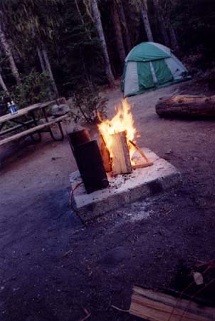 Tammy2003WATrip05TamCampWithFire
